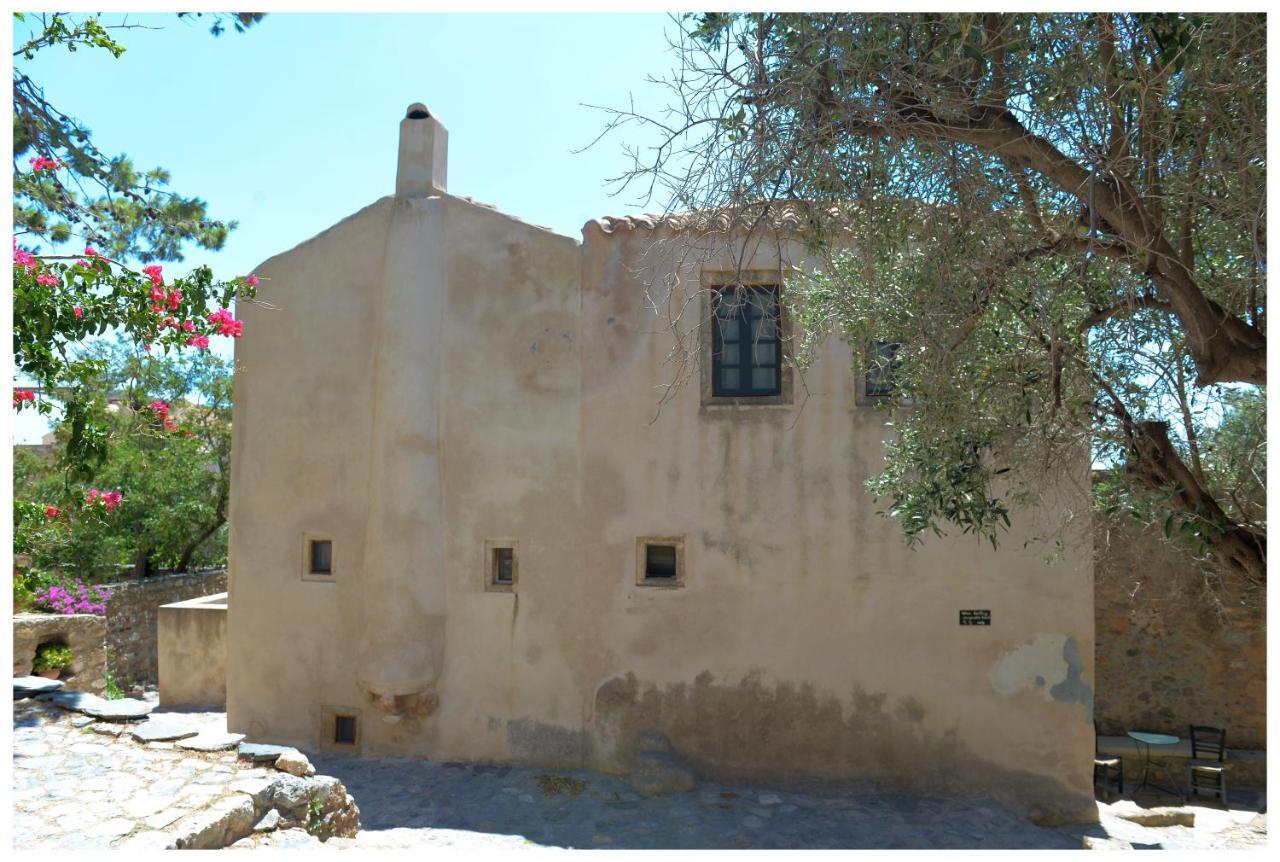 Nefeli Castle Stone House Inside The Fortress Monemvasía Exterior photo